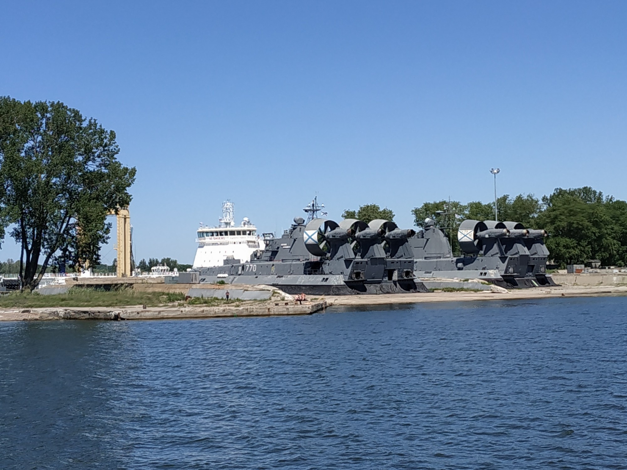 Балтийск гавань