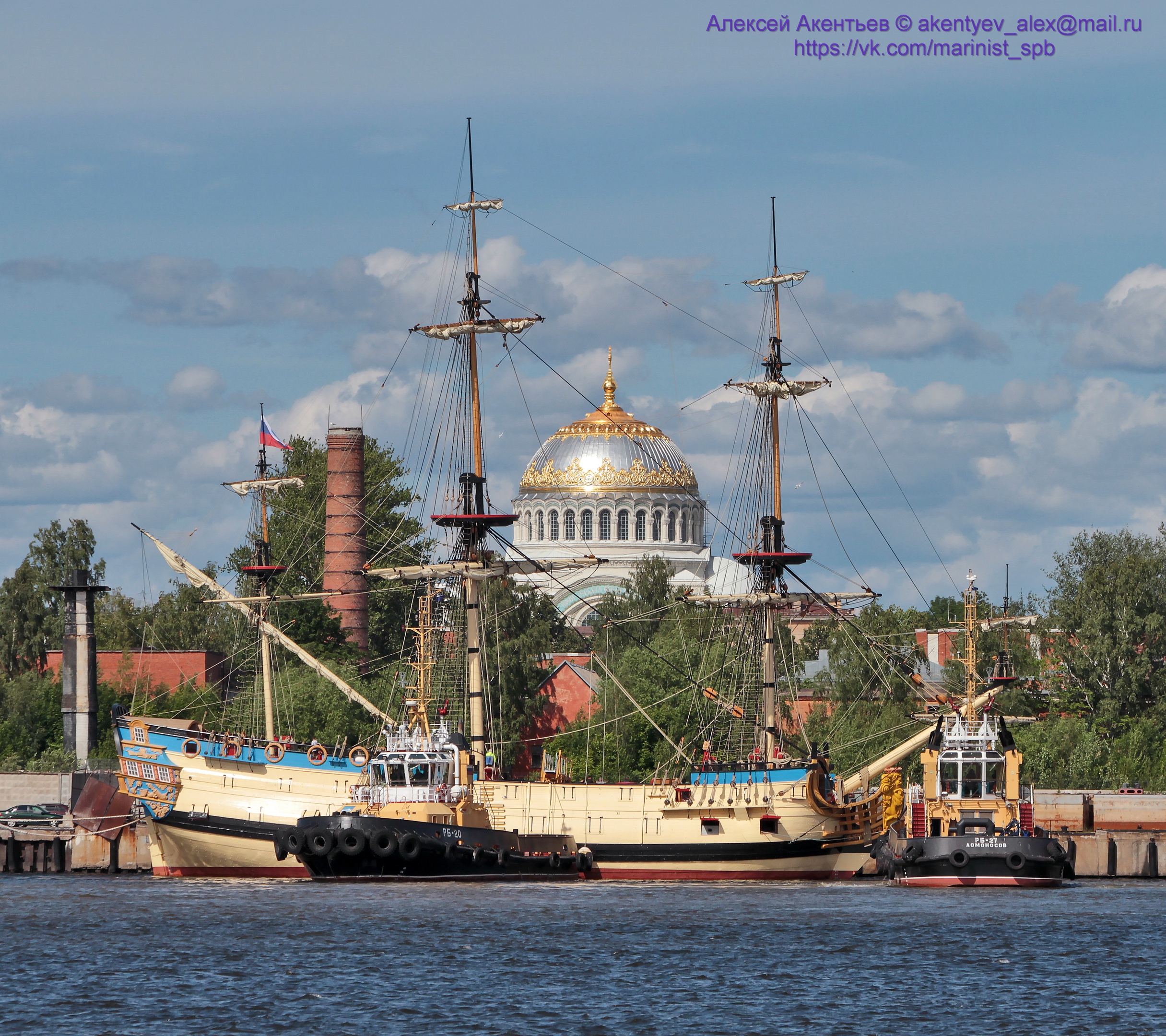 Кронштадт корабль музей. Полтава корабль Кронштадт. Парусник Полтава на Неве. Парусник в Кронштадте. Парусный Фрегат Кронштадт.